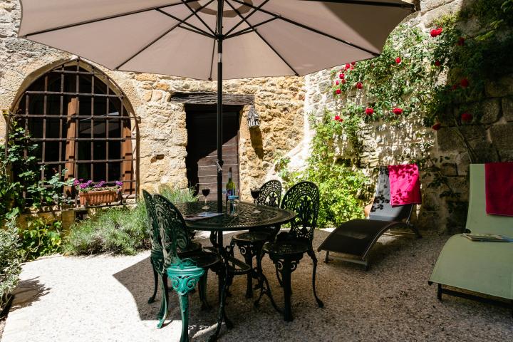 Photo n°1 location Maison de vacances à BEYNAC ET CAZENAC (annonce réf. C2422401)