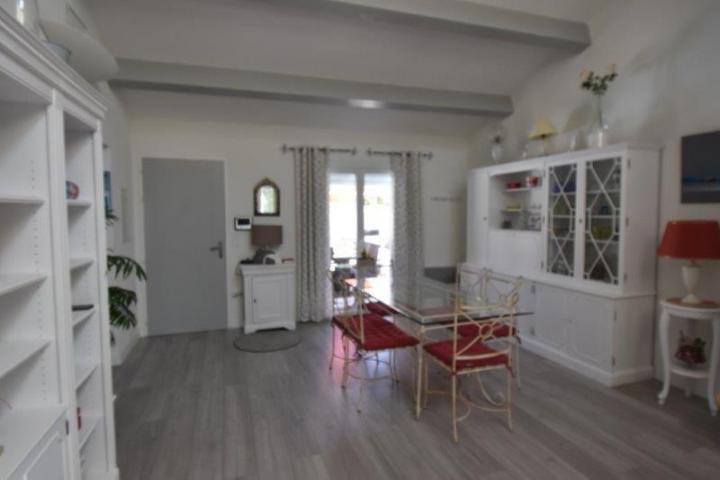 Photo n°3 location Villa de vacances à FRÉJUS (annonce réf. P0748303)