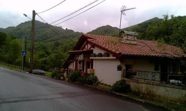 Photo n°1 location Maison de vacances à MENDIVE (annonce réf. C1356400)
