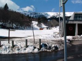 Photo n°5 location Mobilhome de vacances à BESSE ET SAINT ANASTAISE (annonce réf. M0986301)