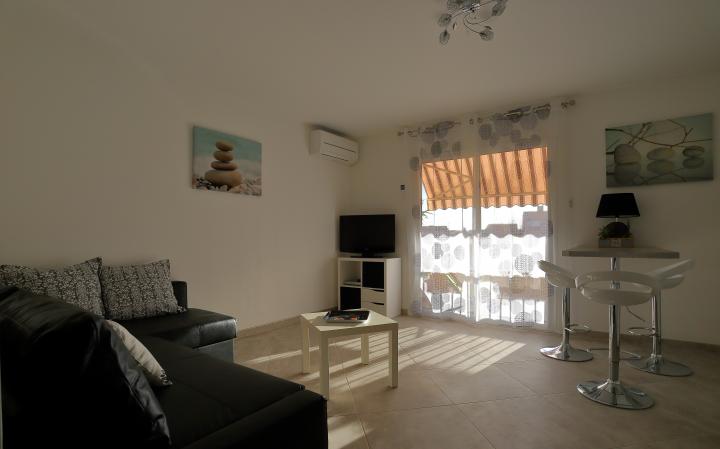Photo n°1 location Appartement de vacances à HYÈRES LES PALMIERS (annonce réf. P1088300)