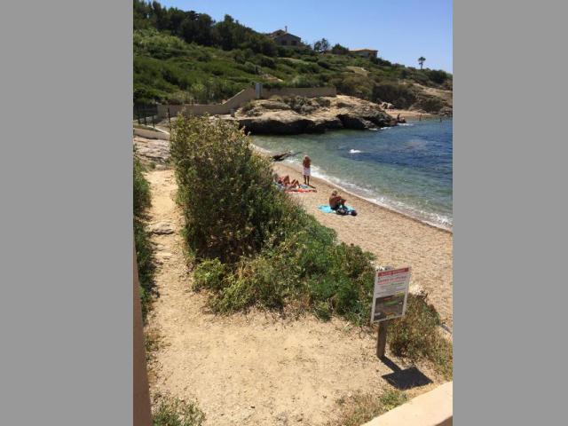 Photo n°3 location Appartement de vacances à SIX FOURS LES PLAGES (annonce réf. P2488301)
