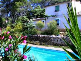 Photo n°1 location Maison de vacances à ENTRECASTEAUX (annonce réf. C1098300)